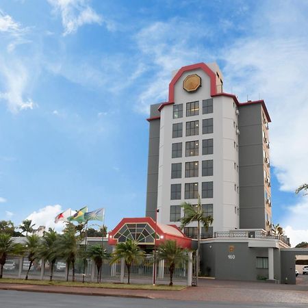 Carlton Plaza Hotel Uberlândia מראה חיצוני תמונה