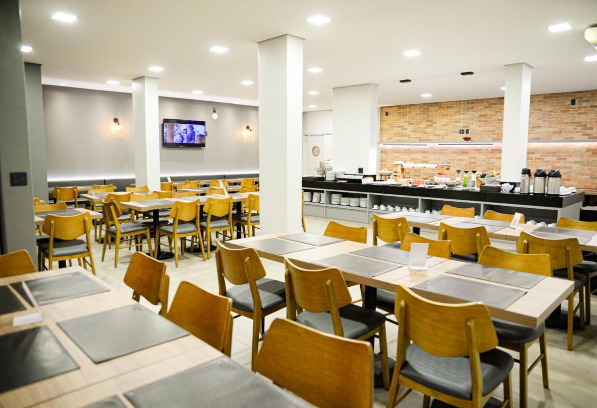 Carlton Plaza Hotel Uberlândia מראה חיצוני תמונה