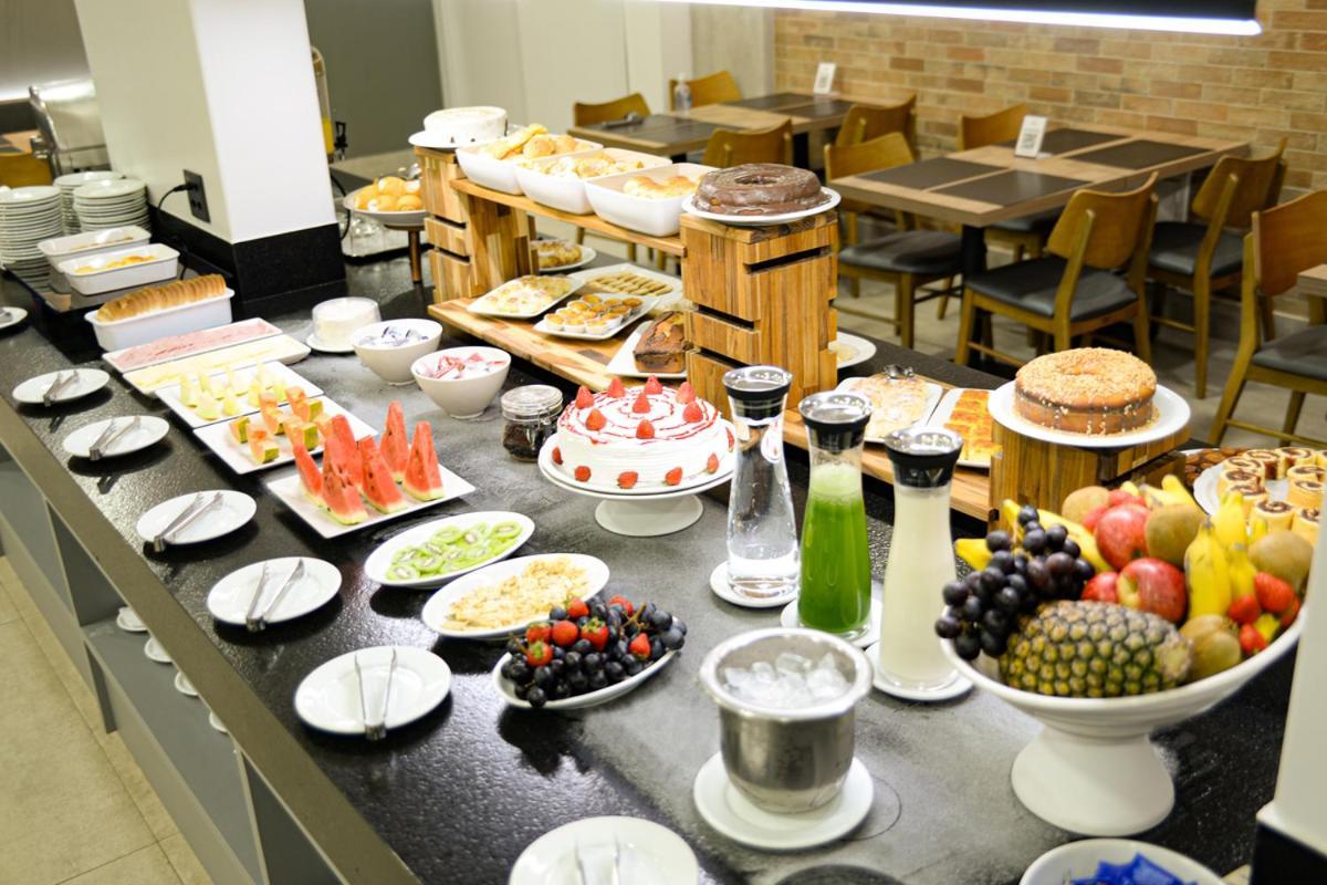 Carlton Plaza Hotel Uberlândia מראה חיצוני תמונה