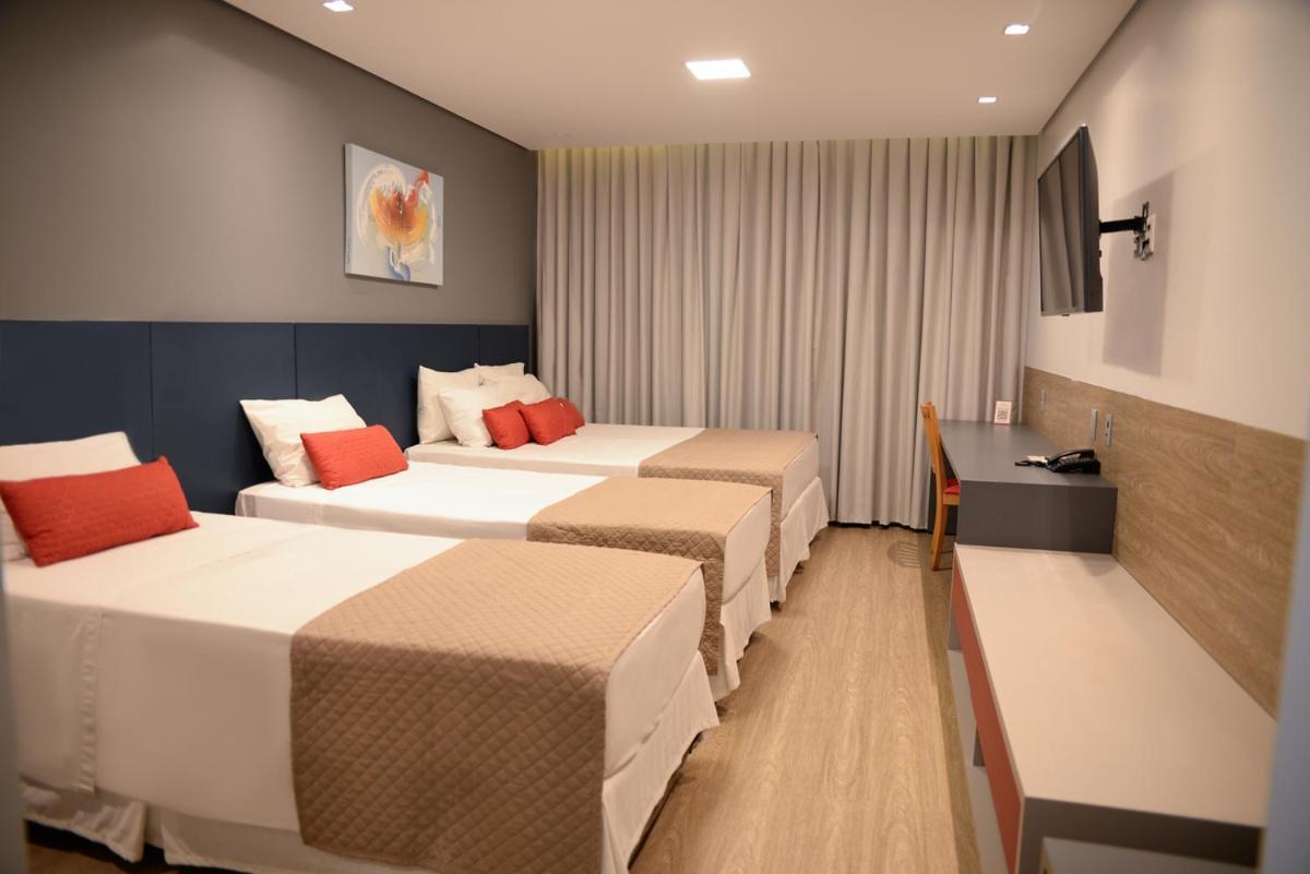 Carlton Plaza Hotel Uberlândia מראה חיצוני תמונה
