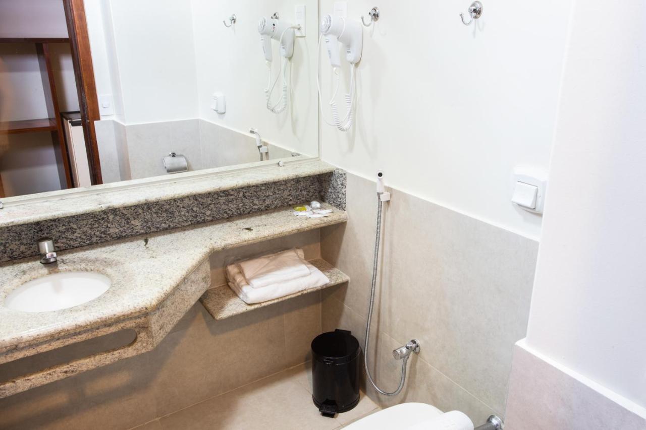 Carlton Plaza Hotel Uberlândia מראה חיצוני תמונה