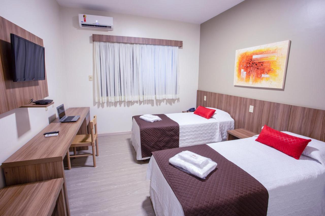 Carlton Plaza Hotel Uberlândia מראה חיצוני תמונה