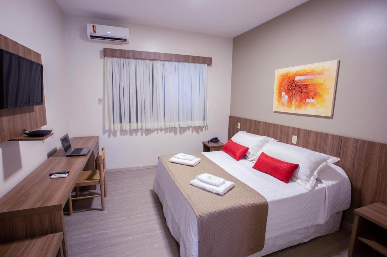 Carlton Plaza Hotel Uberlândia מראה חיצוני תמונה